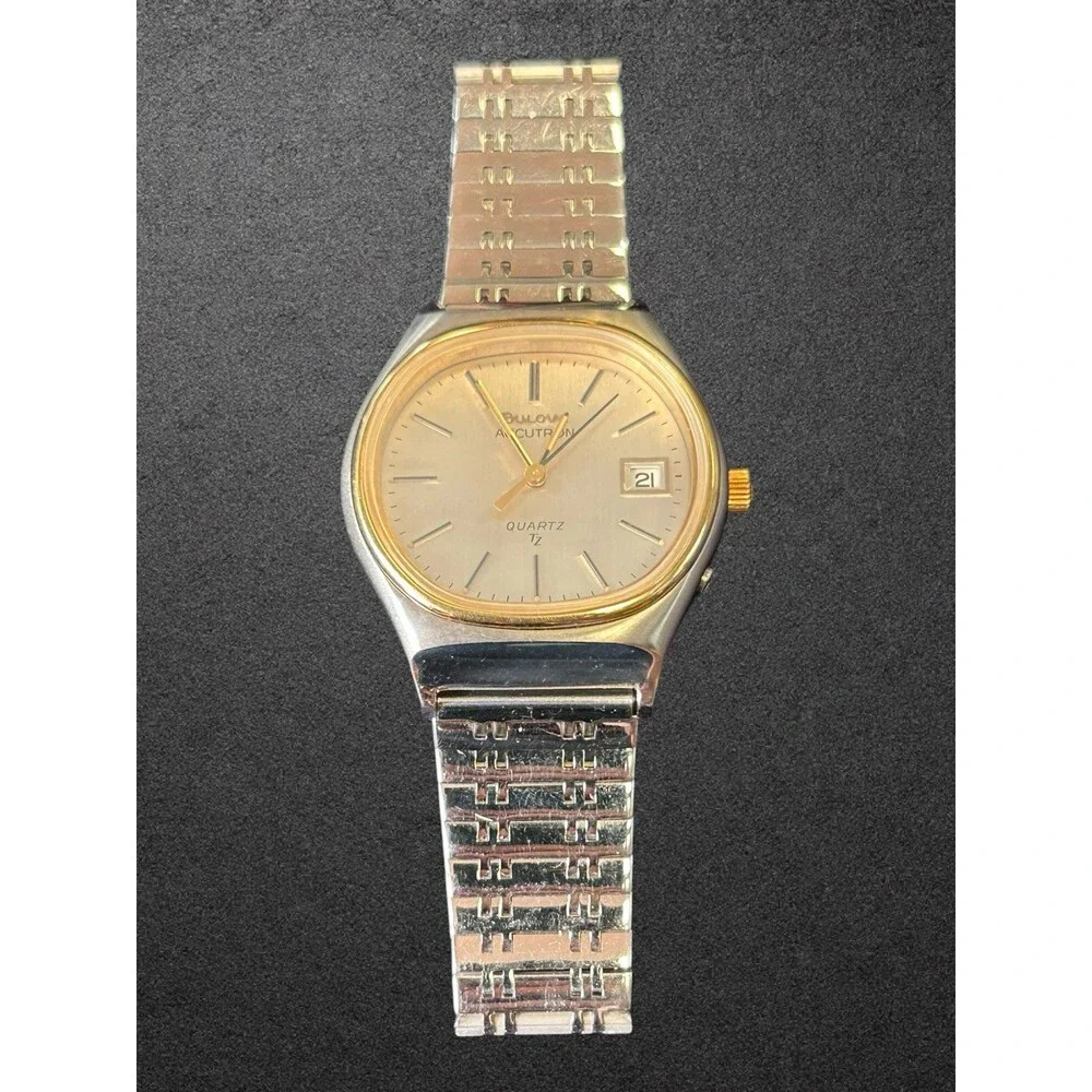 Vintage 1977 Bulova Accutron Quartz TZ Watch Two-Tone Date Champagne For Parts